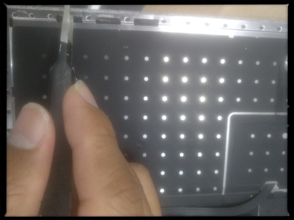 remove glue from magnet slot at Surface Laptop casing